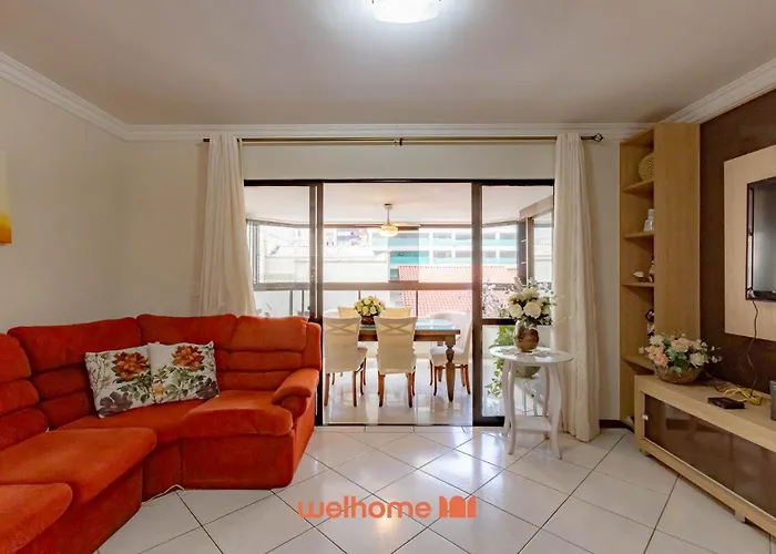 Apartamento Amplo A 200M Da Praia Em Balneario Sc
