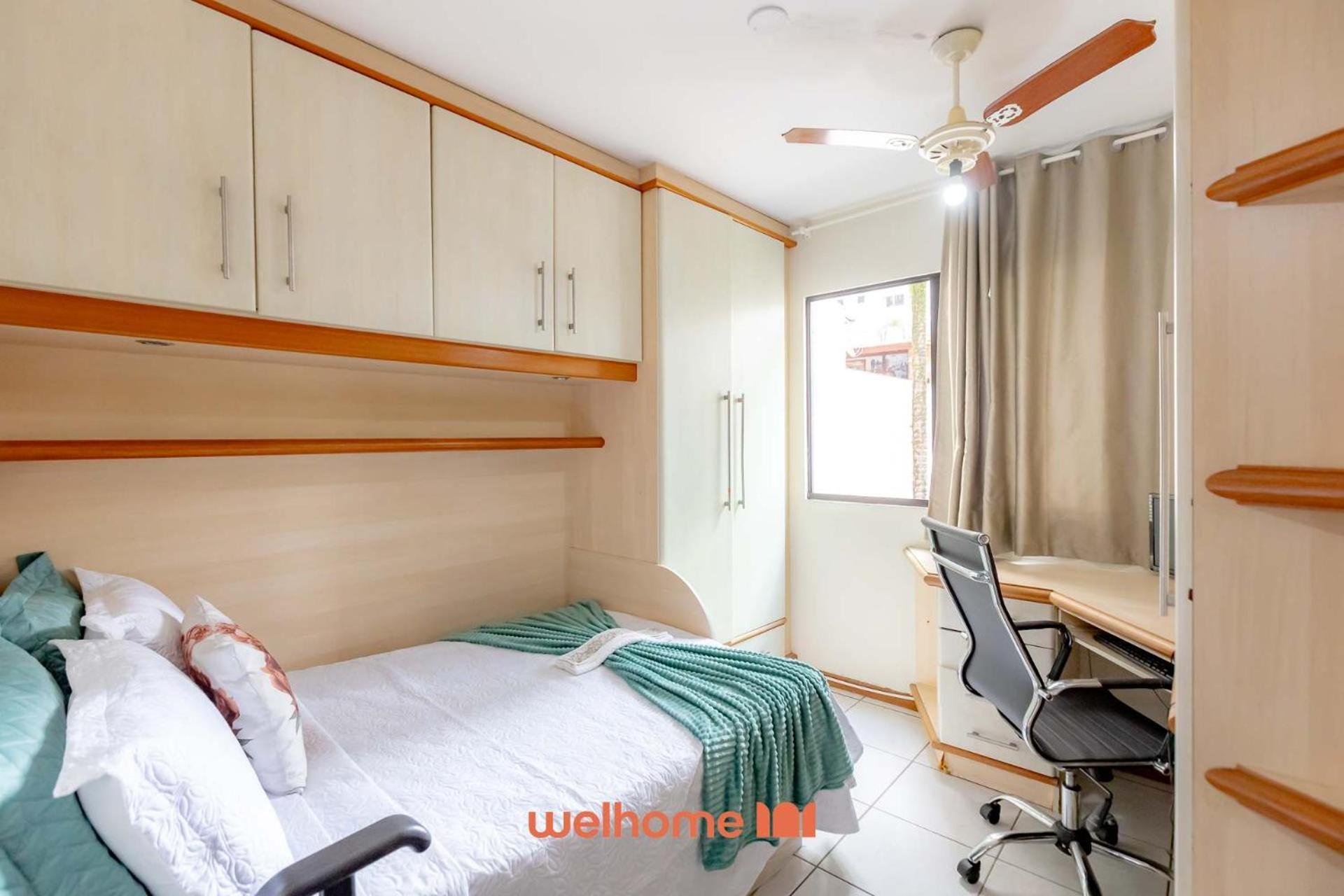 Apartamento Amplo A 200m Da Em Balneario Sc